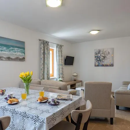 Villa Luxury Stone Nevija 2022 Private