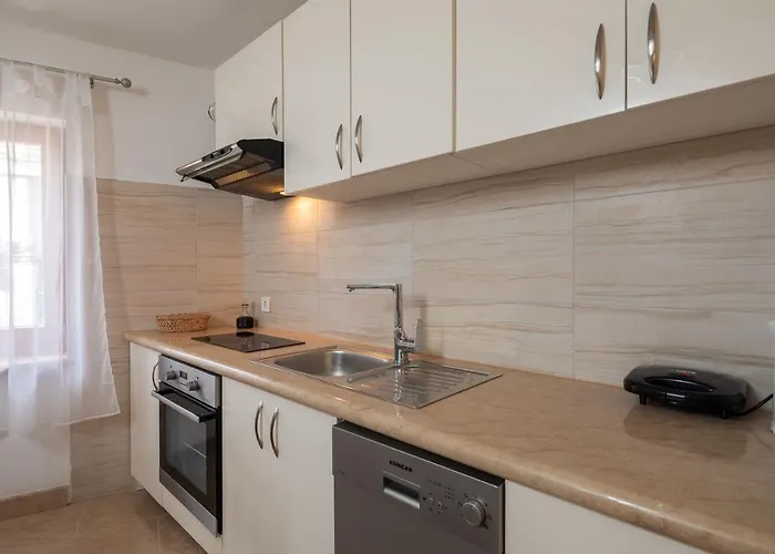 Luxury Stone Nevija With Heated Pool Villa