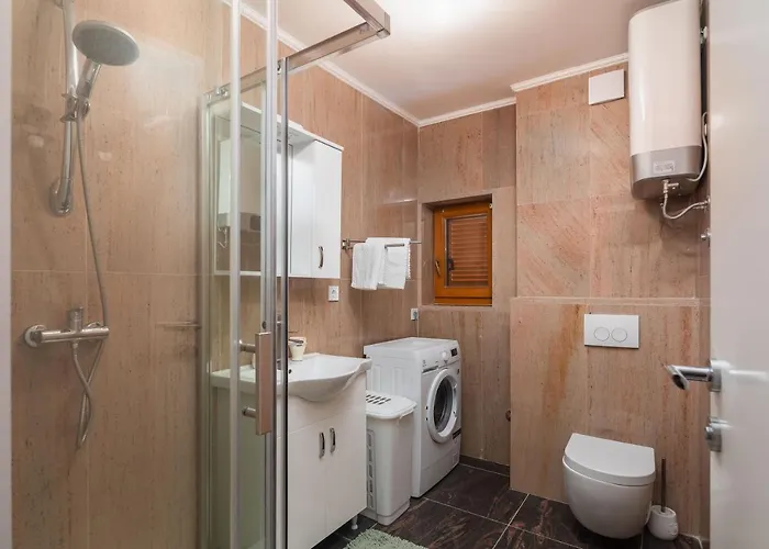 Villa Luxury Stone Nevija With Heated Pool