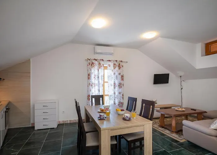 Villa Luxury Stone Nevija With Heated Pool Milna (Brac)