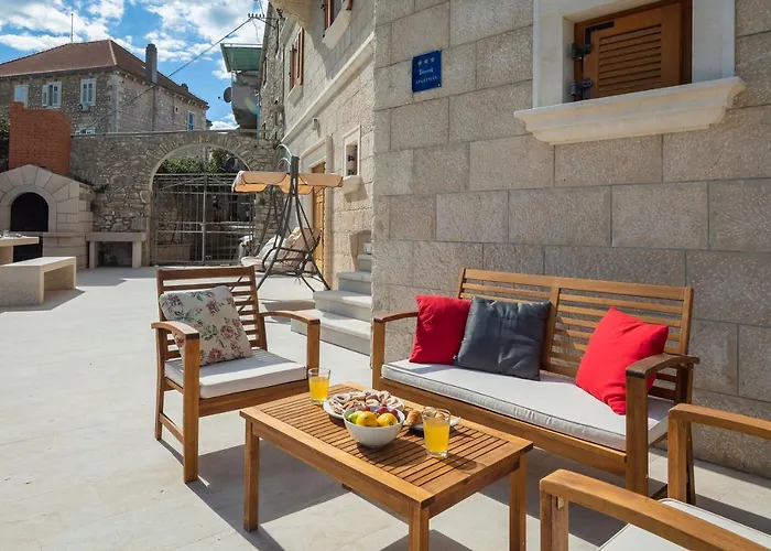 Luxury Stone Nevija With Heated Pool Villa