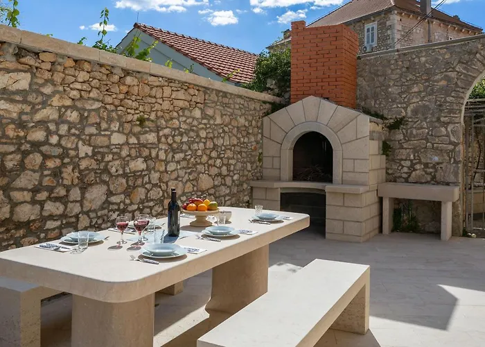 Luxury Stone Nevija With Heated Pool Milna (Brac)