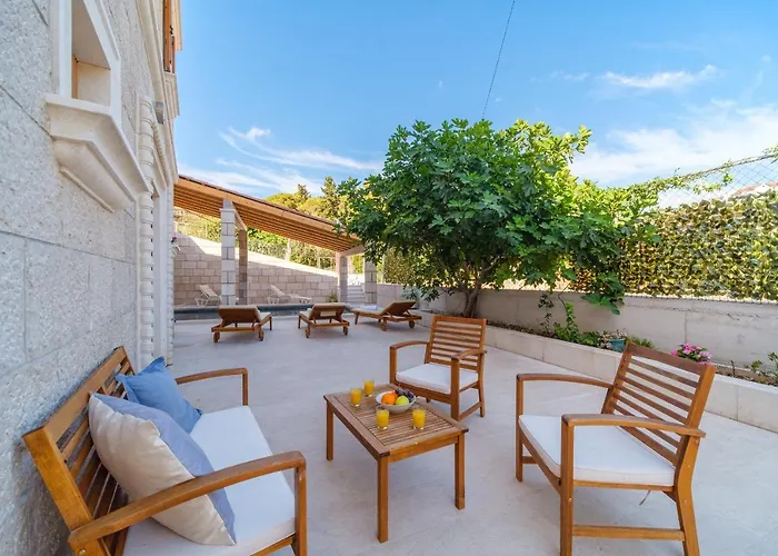Luxury Stone Nevija With Heated Pool Milna (Brac)