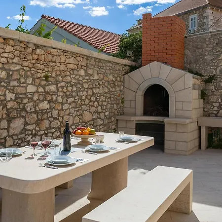 Luxury Stone Nevija 2022 Private Milna